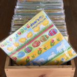30 servetten in een paasverrassingspakket